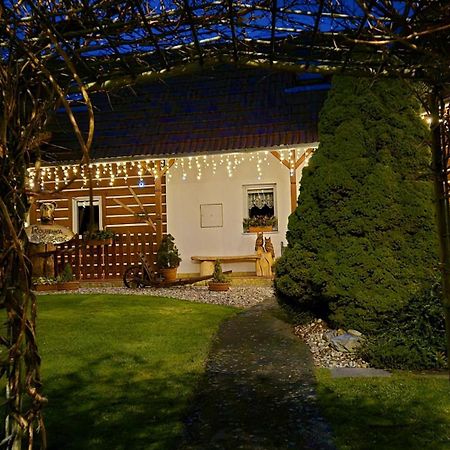 Roubenka Rozkos Villa Nové Město nad Metují Exterior foto