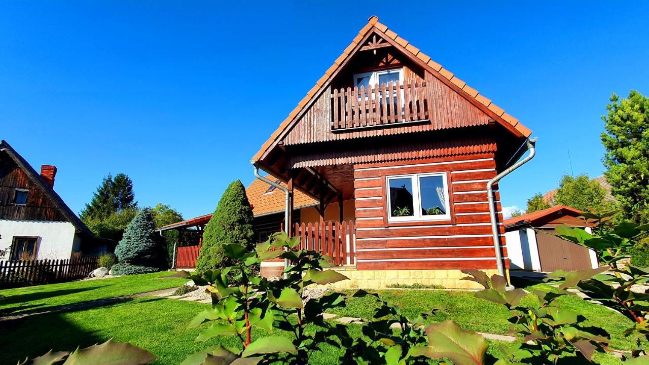 Roubenka Rozkos Villa Nové Město nad Metují Exterior foto